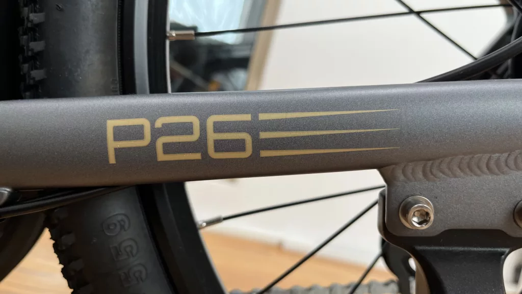 Test et Avis du Vélo Électrique Engwe P26