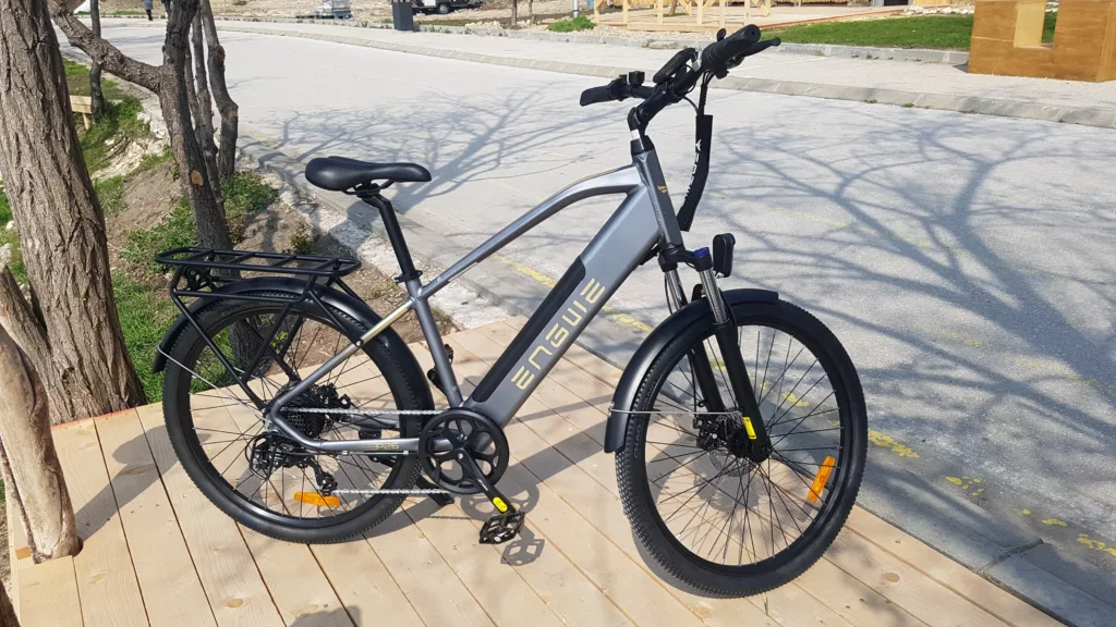 Avis du Vélo Électrique Engwe P26 les-velos-electriques.com