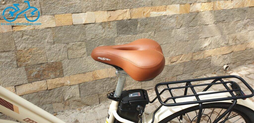 selle du vélo électrique onesport ot18 3