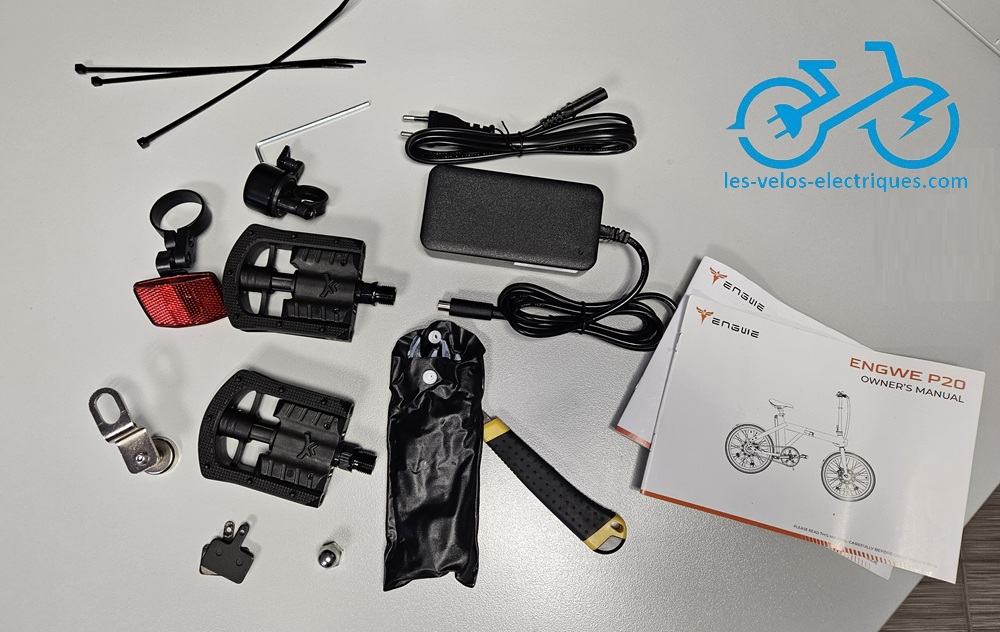 déballage et assemblage du engwe p20 (2)