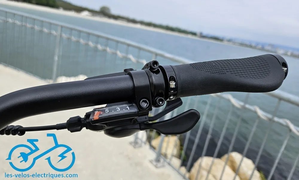engwe l20 3.0 boost guidon et commande (3)