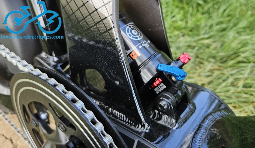 amortisseur pneumatique réglable au centre (1)