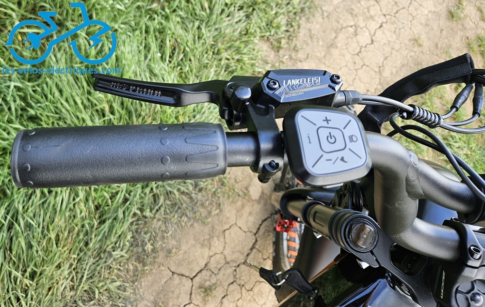 commandes au guidon et écran (3)