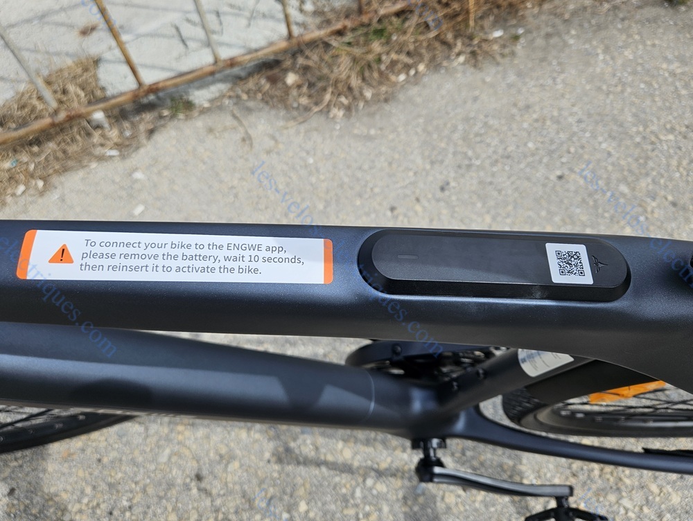 détection mouvemement, gps, alarme et appli engwe mapfour n1 air (1)