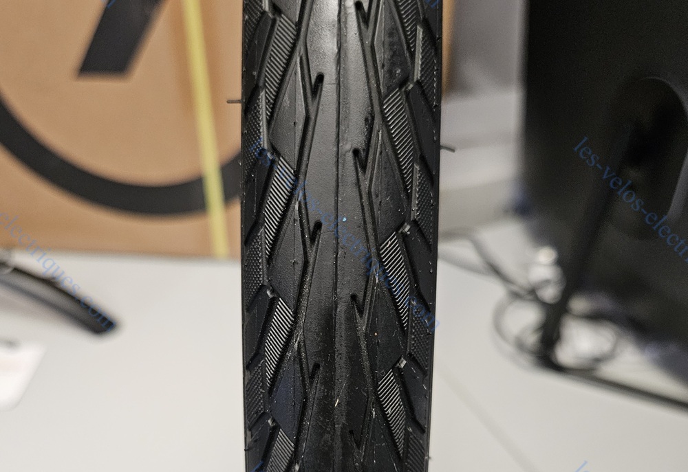 pneus vélo électrique engwe mapfour n1 air (1)