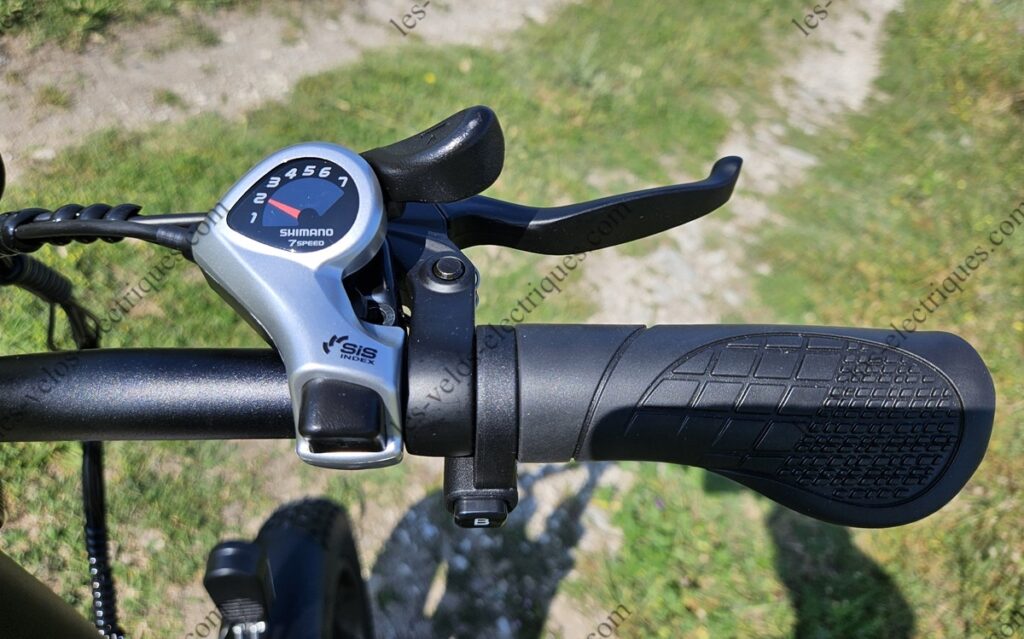 commandes, guidon et écran engwe ep 2 boost (4)