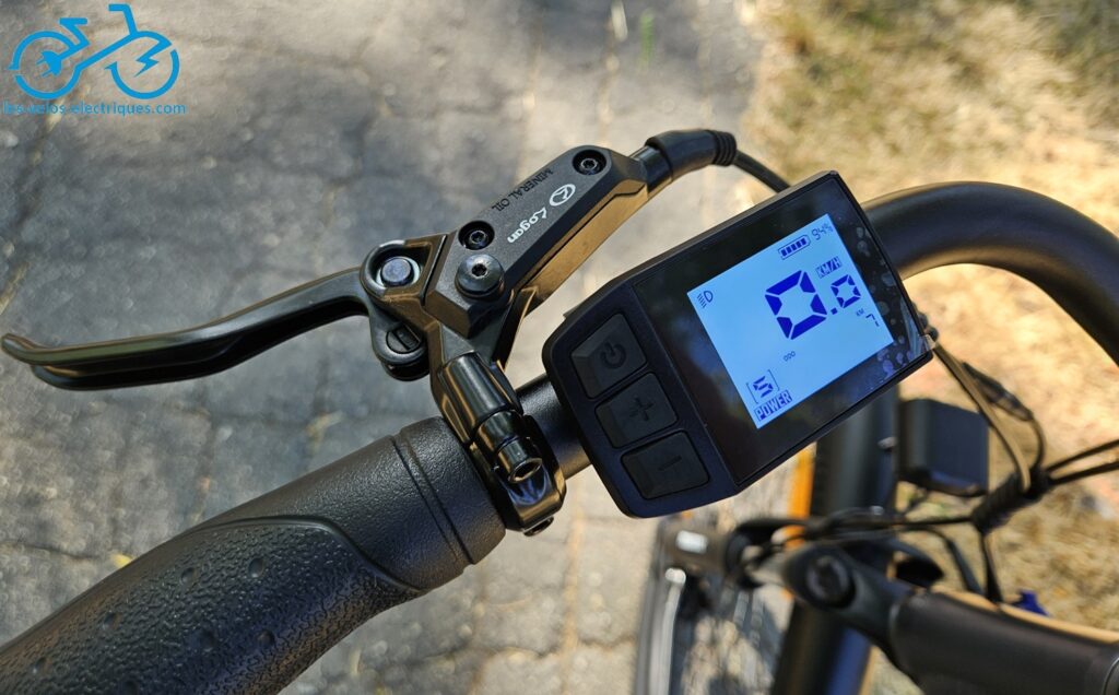 touroll ma2 guidon (3)