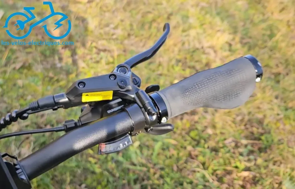 engine pro 2.0 dérailleur shimano altus 8 vitesses (2)