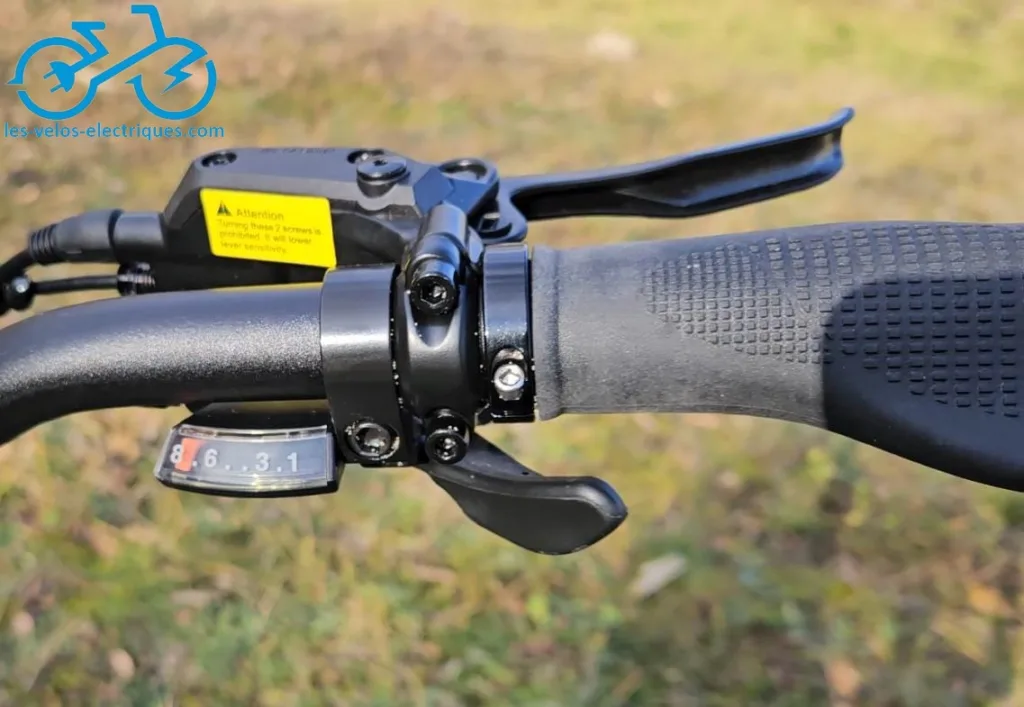 engine pro 2.0 guidon et controle (4)