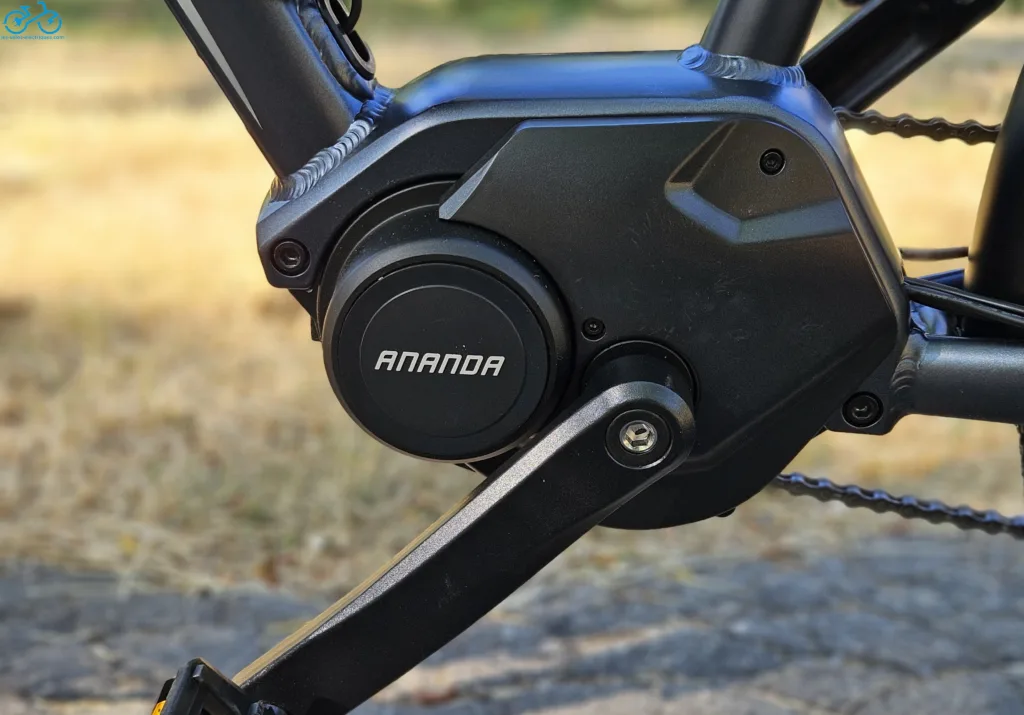 moteur central positionné au pédalier