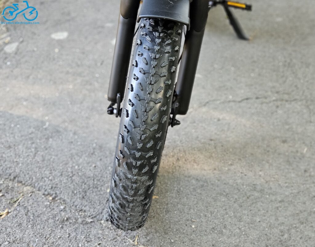 pneus fat de 20 par 4 pouces (1)