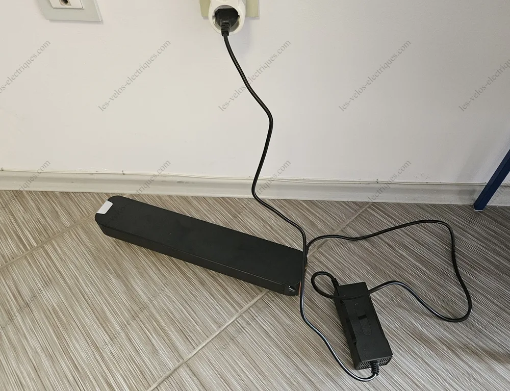 vakole emt29 batterie lithium ion de 48v 15ah (7)