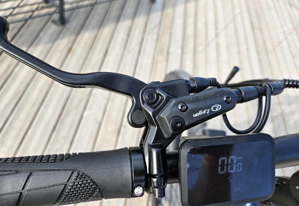 vakole emt29 freins à disque hydrauliques logan hd e480 (4)