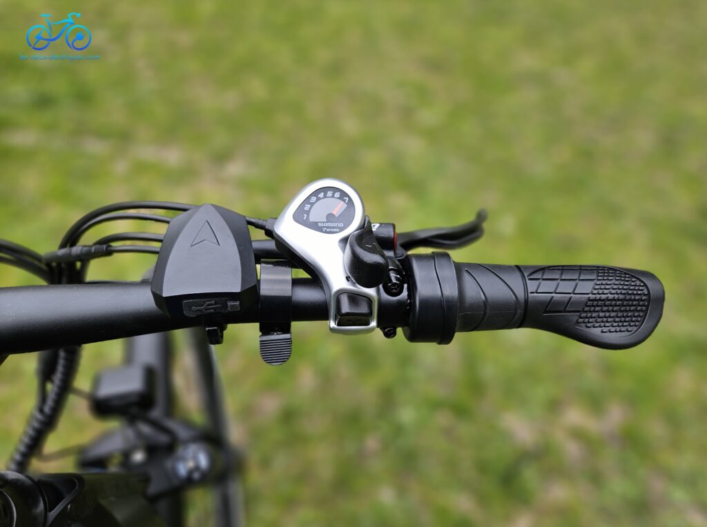 duotts c29 max écran lcd s869 hd 2,4 pouces connectivité bluetooth (3)