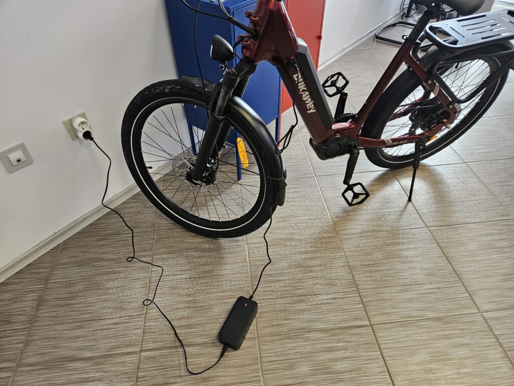 intégrée dans le cadre et amovible par clé dukawey fugl3.0 (2)