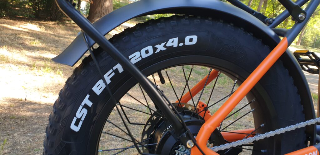 pneus cst de 20 x 4,0 pouces (2)