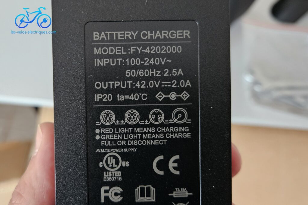 chargeur touroll s3