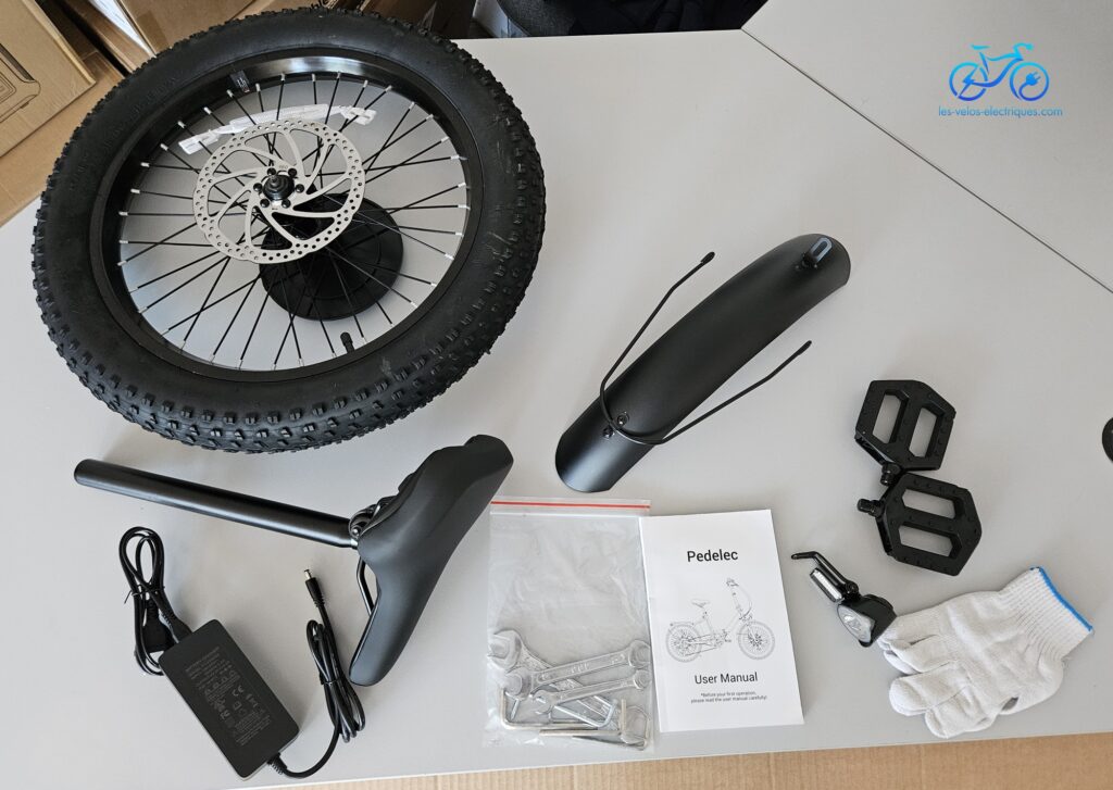 déballage et assemblage du touroll s3 (4)